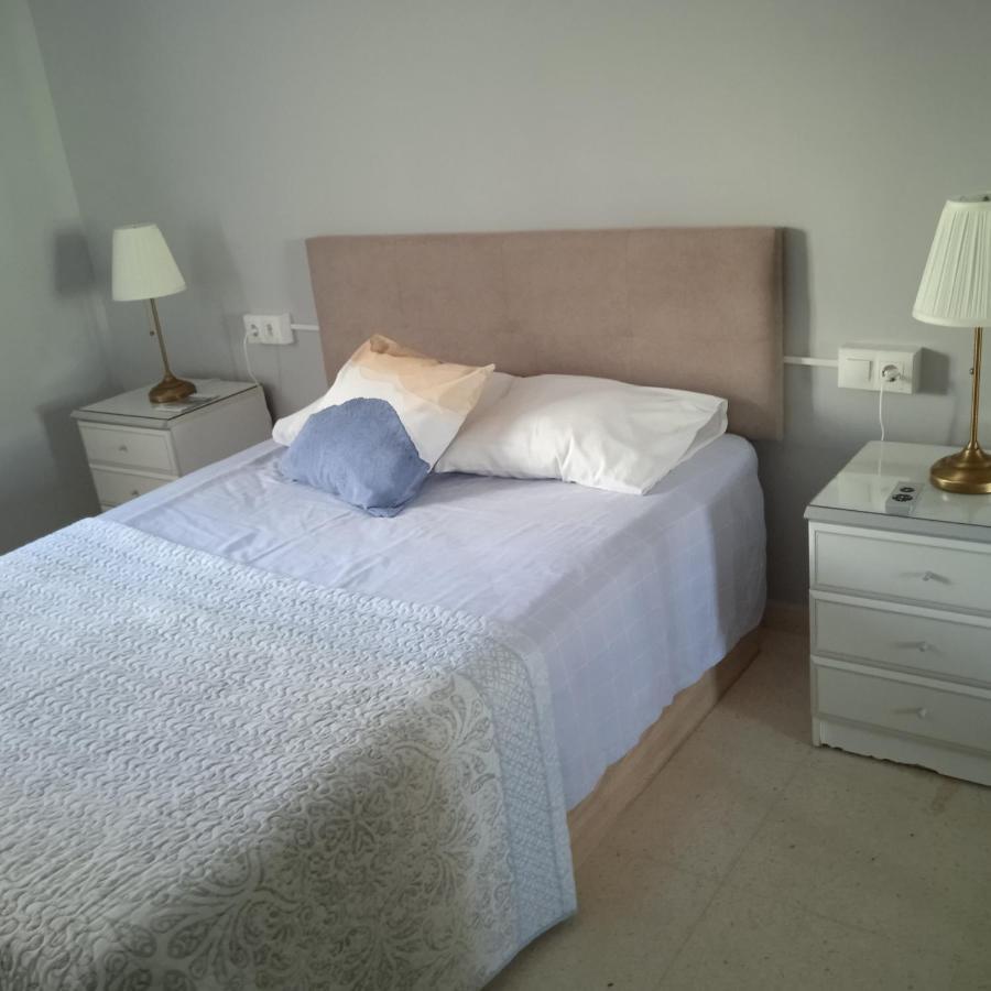 Alquilo Habitaciones Con Bano Y Cocina Compartida 토레몰리노스 외부 사진