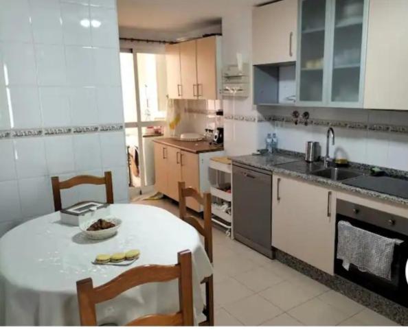 Torremolinos Alquilo Habitacion Con Bano Compartido Y Cocina Compartida 외부 사진